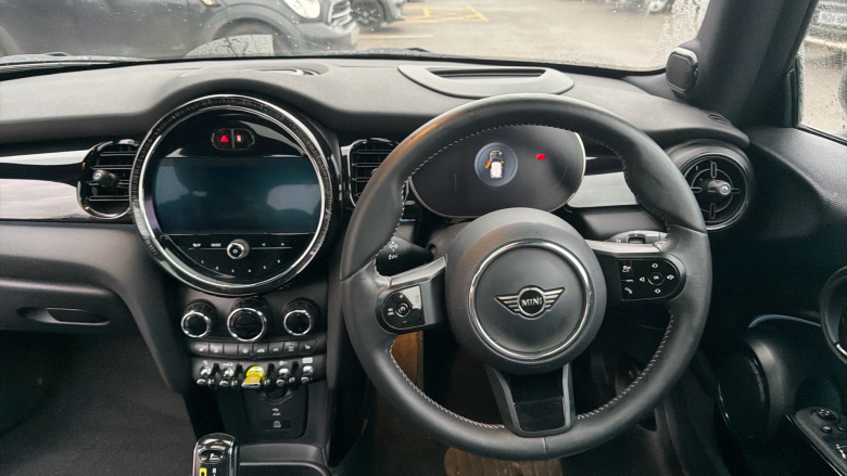 MINI Hatchback 1.5 Cooper Exclusive II 5dr Auto Petrol Hatchback